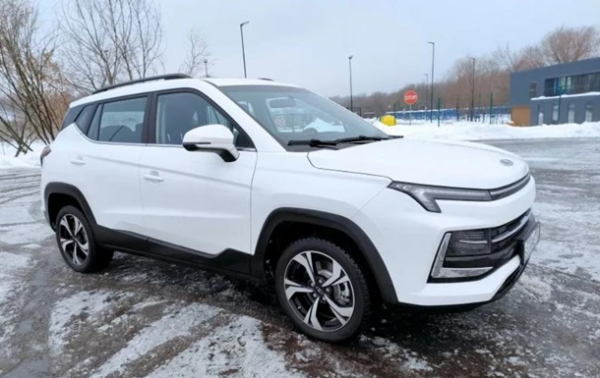 В России начали продавать первые автомобили Москвич В России начали продавать первые автомобили Москвич