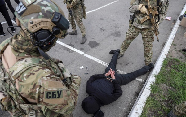 В СБУ рассказали о задержании предателей В СБУ рассказали о задержании предателей