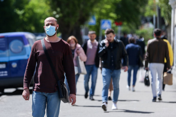 В Украине ослабляют карантин: что разрешат украинцам В Украине ослабляют карантин: что разрешат украинцам