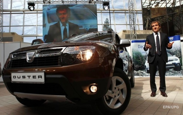 В Украине продажи новых авто рухнули в два раза В Украине продажи новых авто рухнули в два раза