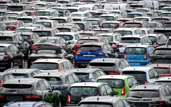 В Украине спрос на подержанные авто вырос на 56% В Украине спрос на подержанные авто вырос на 56%