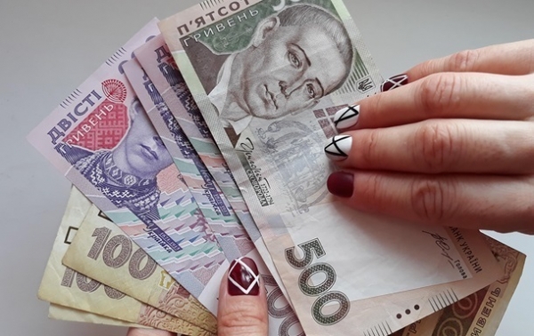В Украине зарплатный долг превысил три миллиарда В Украине зарплатный долг превысил три миллиарда