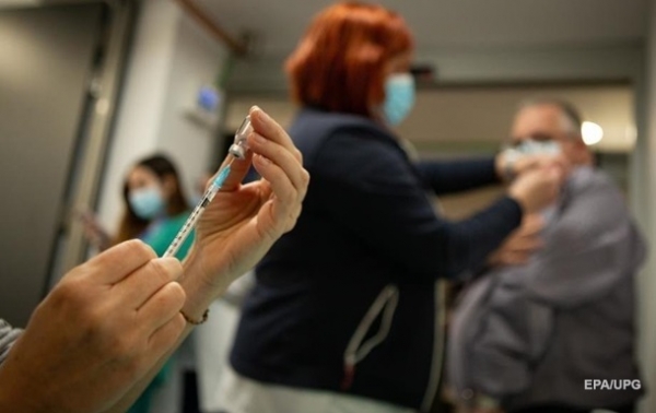 Вакцины доставят в Украину на следующей неделе Вакцины доставят в Украину на следующей неделе