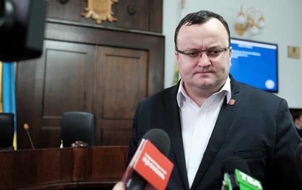 Верховный Суд отстранил мэра Черновцов