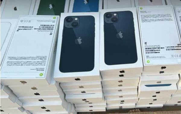 "Вопреки давлению". Завершено дело о контрабанде Apple на 100 млн грн "Вопреки давлению". Завершено дело о контрабанде Apple на 100 млн грн