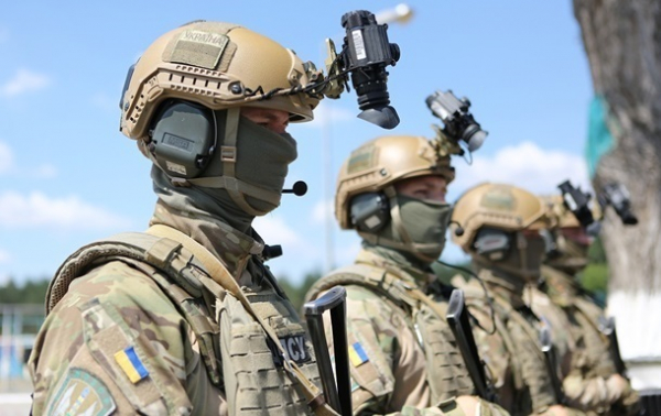 Впервые в истории импорт мужской одежды в Украину превысил одежду для женщин Впервые в истории импорт мужской одежды в Украину превысил одежду для женщин