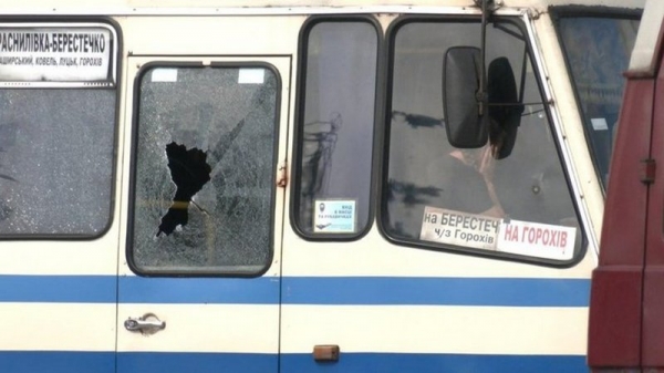 Заложница луцкого террориста рассказала, что происходило в автобусе Заложница луцкого террориста рассказала, что происходило в автобусе