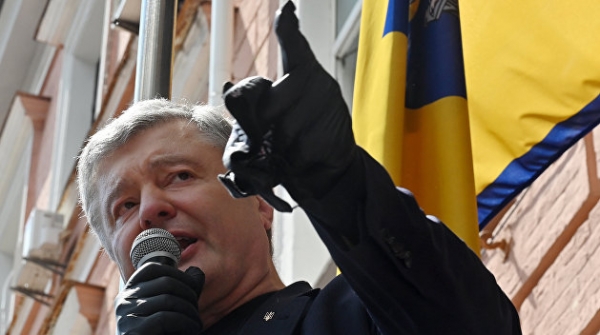 &laquo;Замахнулся &ndash; бей!&raquo; Порошенко оставили без меры пресечения