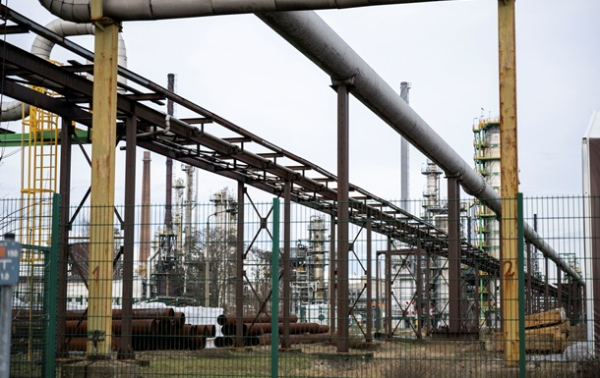 Запрет на транзит нефти. Новая ссора с ВенгриейСюжет Запрет на транзит нефти. Новая ссора с ВенгриейСюжет