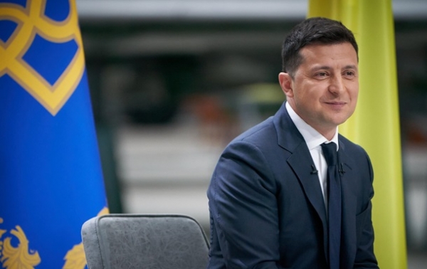 Зеленский назвал законной победу Вирастюка на довыборах в Раду Зеленский назвал законной победу Вирастюка на довыборах в Раду