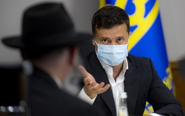 Зеленский попросил о помощи раввинов Украины