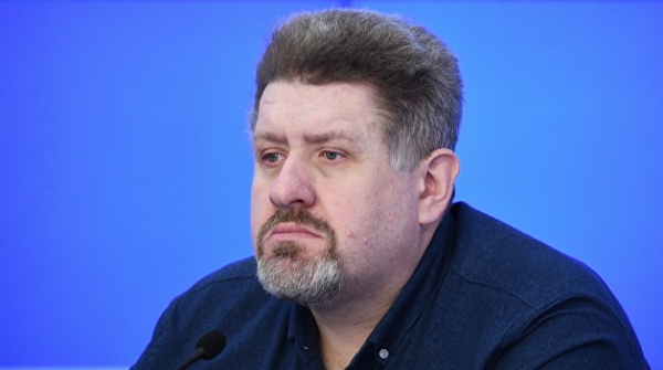 Зеленский разрушил возведенные Порошенко барьеры — Кость Бондаренко Зеленский разрушил возведенные Порошенко барьеры — Кость Бондаренко