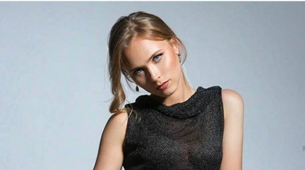 «Женечка выросла»: актриса из «Сватов» поделилась откровенной фотографией «Женечка выросла»: актриса из «Сватов» поделилась откровенной фотографией