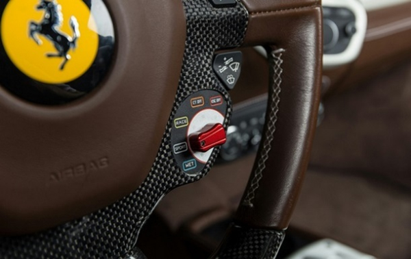 Журналисты узнали, сколько будет стоить первый электромобиль Ferrari Журналисты узнали, сколько будет стоить первый электромобиль Ferrari